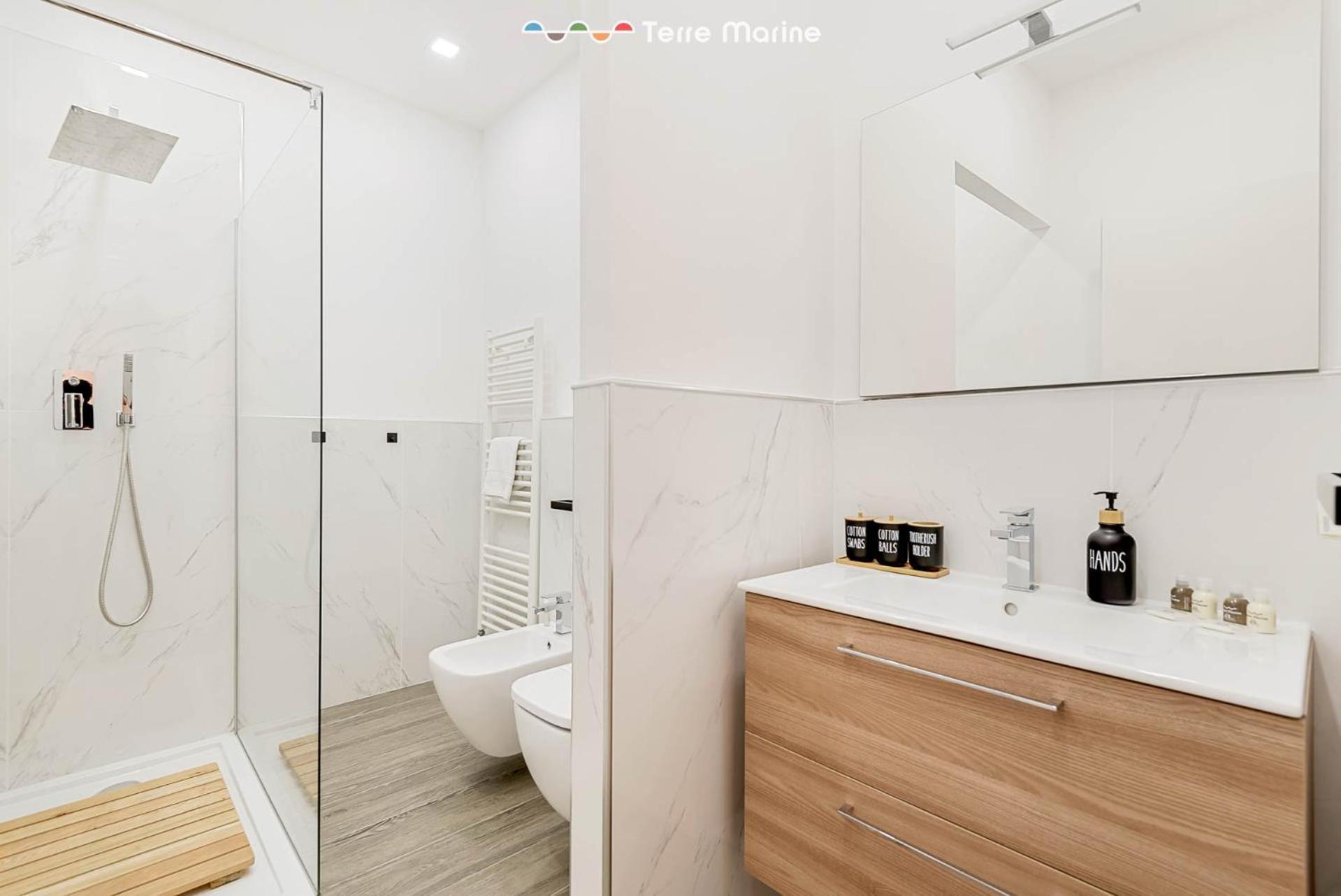 Апартаменты La Casa Di Zoe, Terre Marine Специя Экстерьер фото